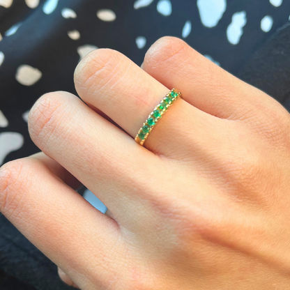 Sparkling Emerald Green Ring