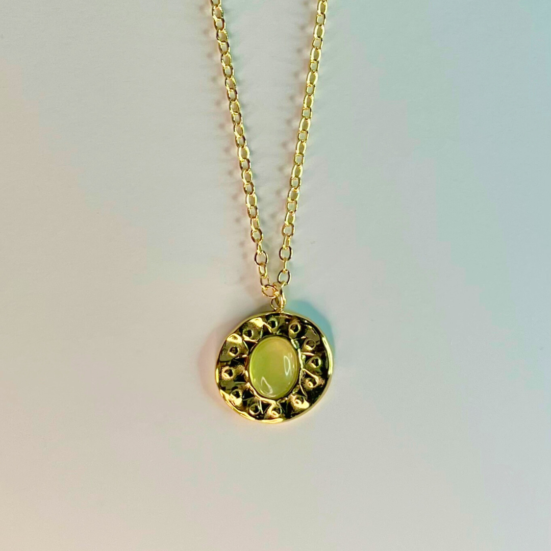 Meadow Glow Pendant Necklace