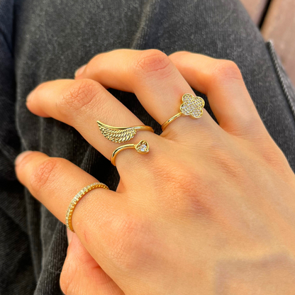 Serendipity Clover Ring